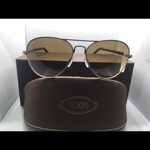 TOMS Women’s Sunglasses - Picture 1 of 8